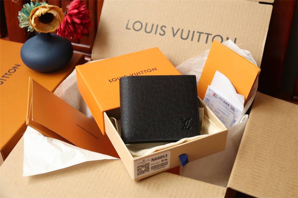 Louis Vuitton wallet AMERIGO M60053  2025 new 